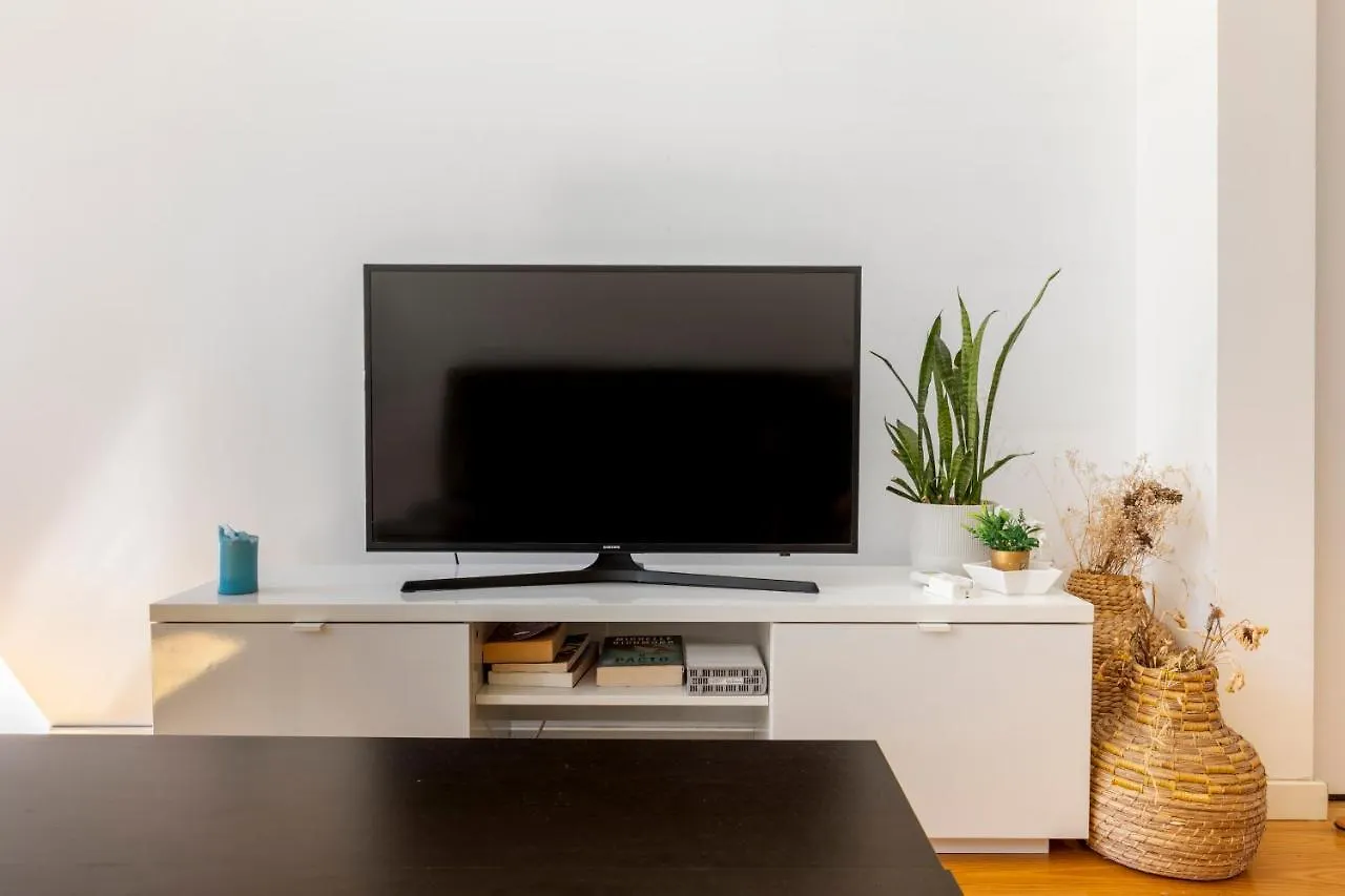Comfy 3 Bedroom Apartment Campo De Ourique Lisboa 0*,